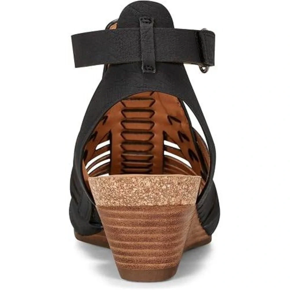 Earth Hattie Womens 8.5 Black Leather Wedge Sandal Strappy Comfort Shoe NWT